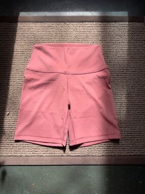 CRZ Yoga Butterluxe Biker Shorts in Briar Rose